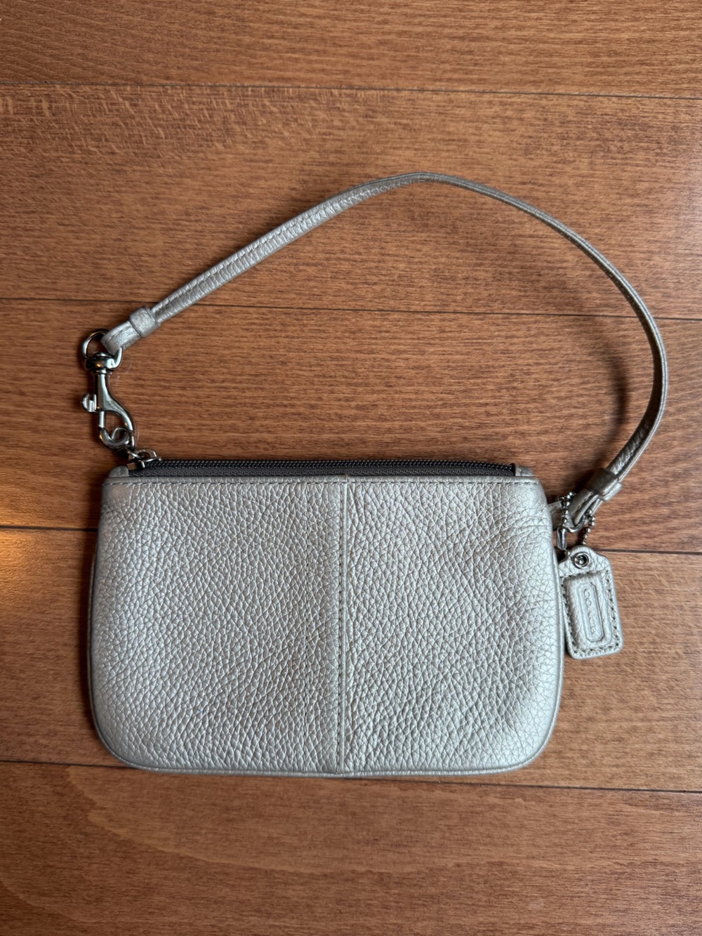 Coach Metallic Silver/Gold Leather Wristlet - Picture 2 of 4